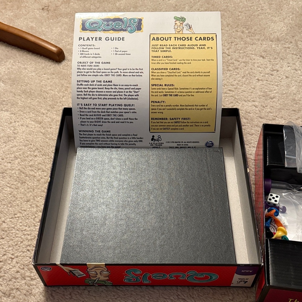 Quelf Party Game - Picture 5 of 12